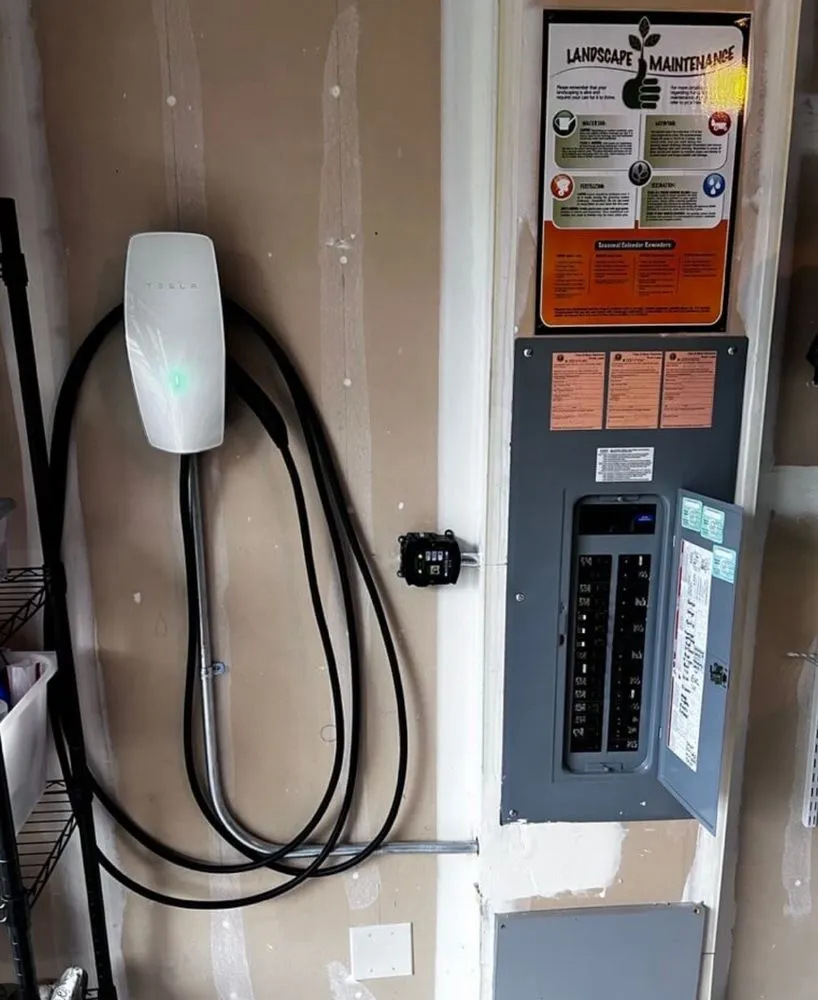 Slide of 3Z Electric