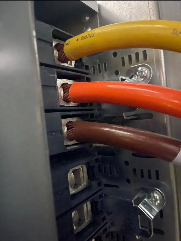 Slide of 3Z Electric