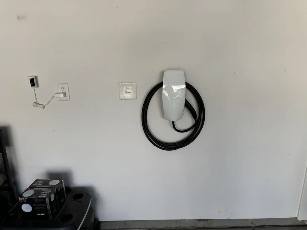 Slide of 3Z Electric