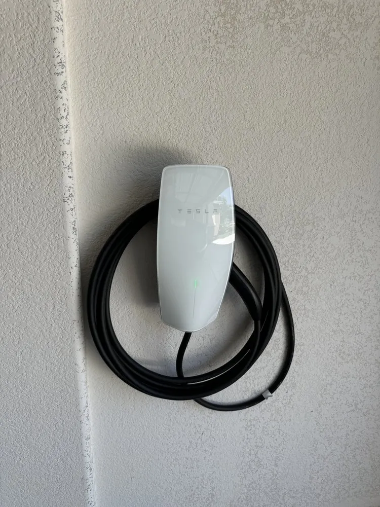 Slide of 3Z Electric