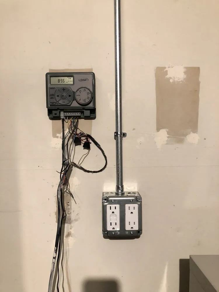 Slide of 4 Brothers Electric