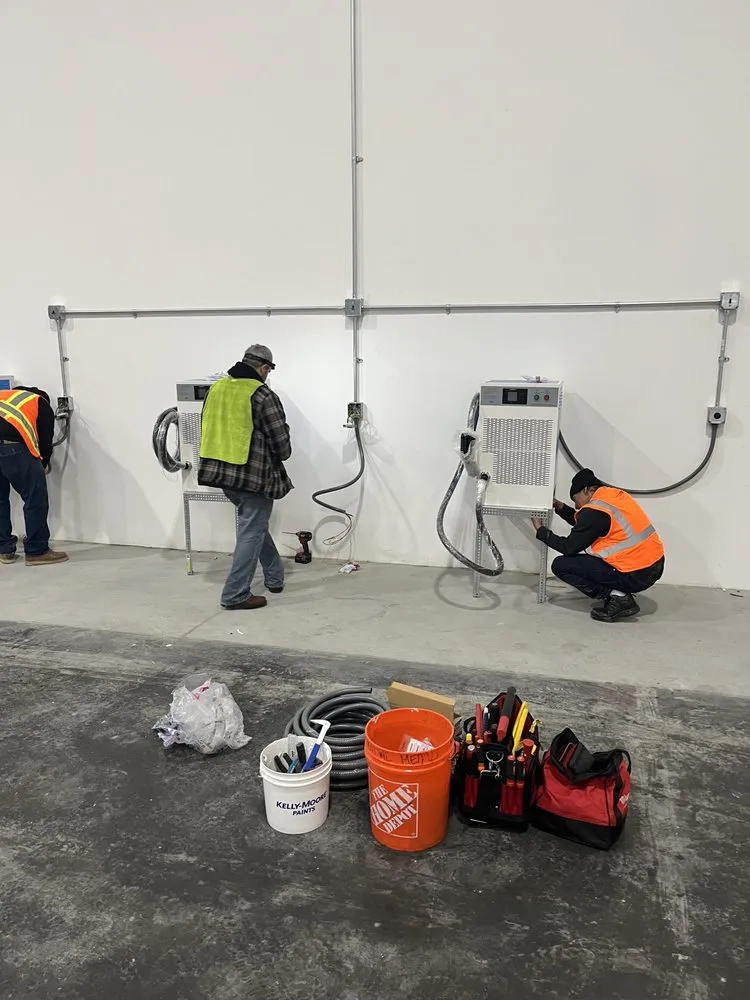 Slide of 4 Brothers Electric