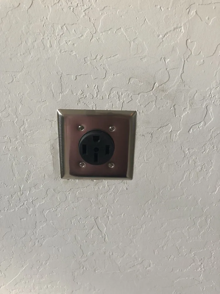 Trusted circuit breaker repair experts serving , - 4 Daughters Electric