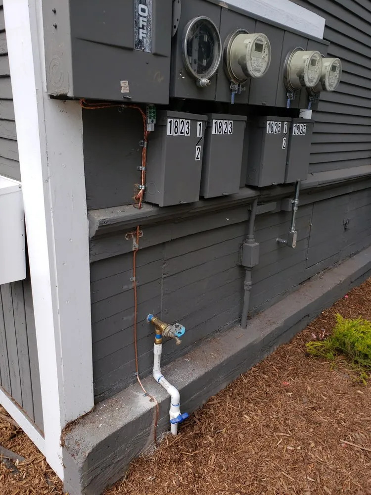 Slide of 4 E Tellez Electric