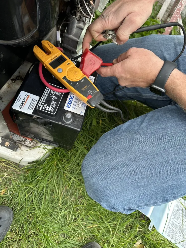 Emergency electrician providing outlet and switch repair in Sylvan Beach, NY - 4 Green Power Systems