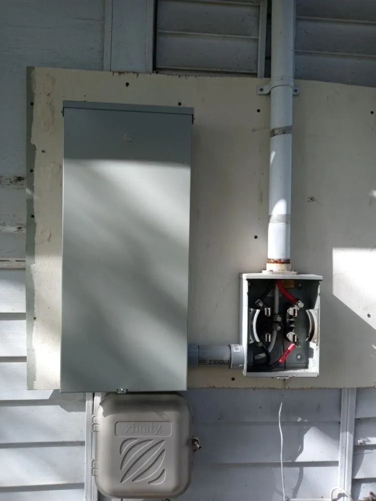 Expert circuit breaker repair in St Cloud, FL by 4 Life Electric