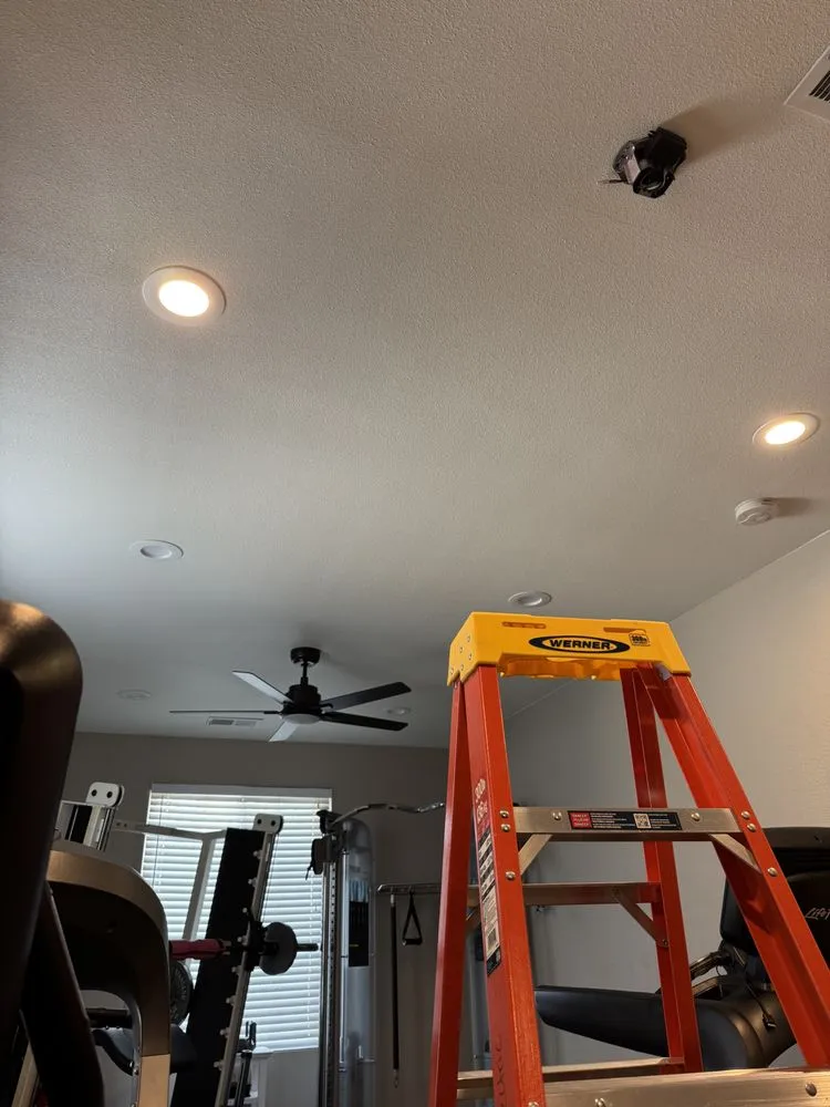 Slide of 4.0 Electric