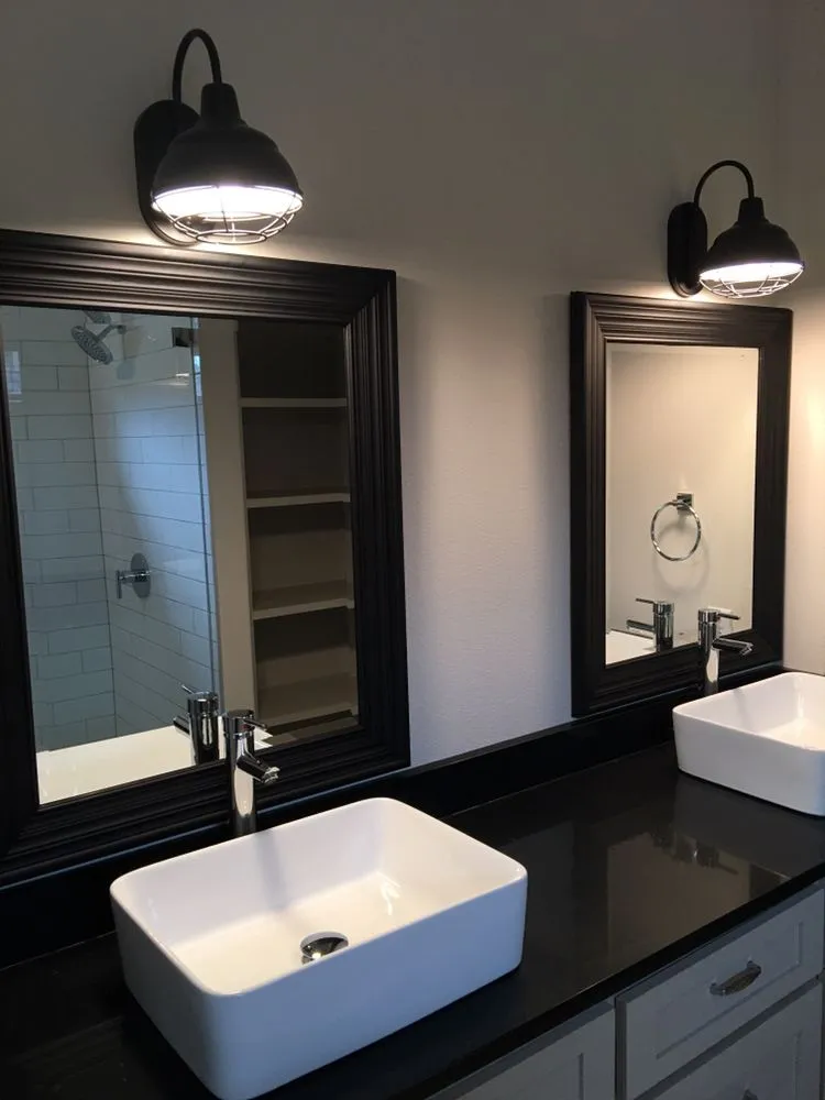 Slide of 479 Electric & Handyman Services