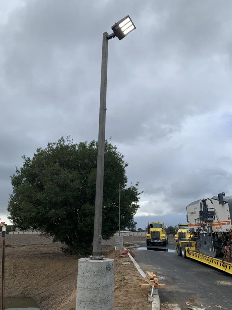 Slide of 4B Electric