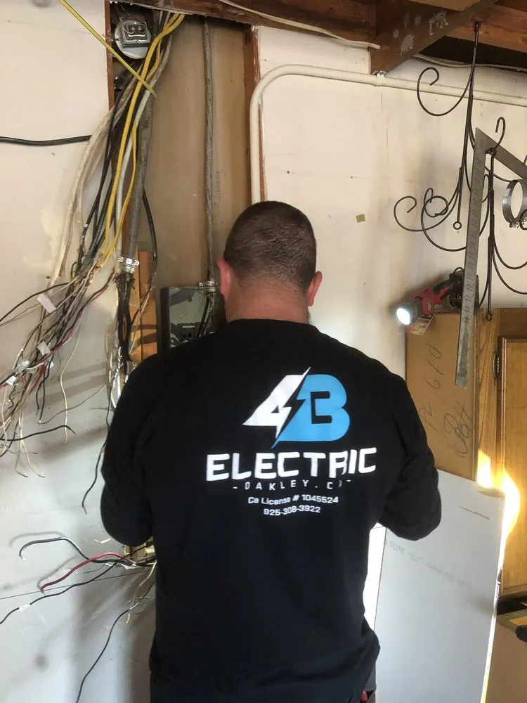 Licensed outlet and switch repair experts serving ,  - 4B Electric