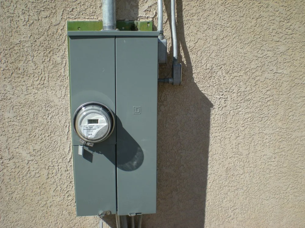 Slide of 4B's Electric