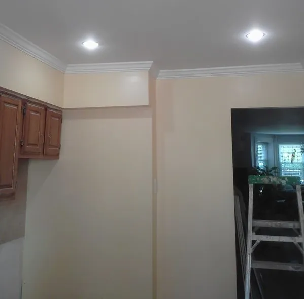 Certified electrician providing lighting installation in East Elmhurst, NY - 4j's Construction