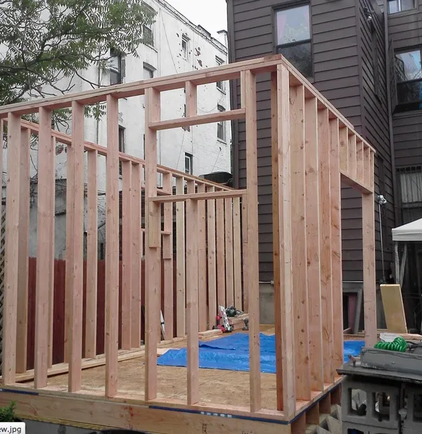 Licensed electrician providing wiring installation in East Elmhurst, NY - 4j's Construction