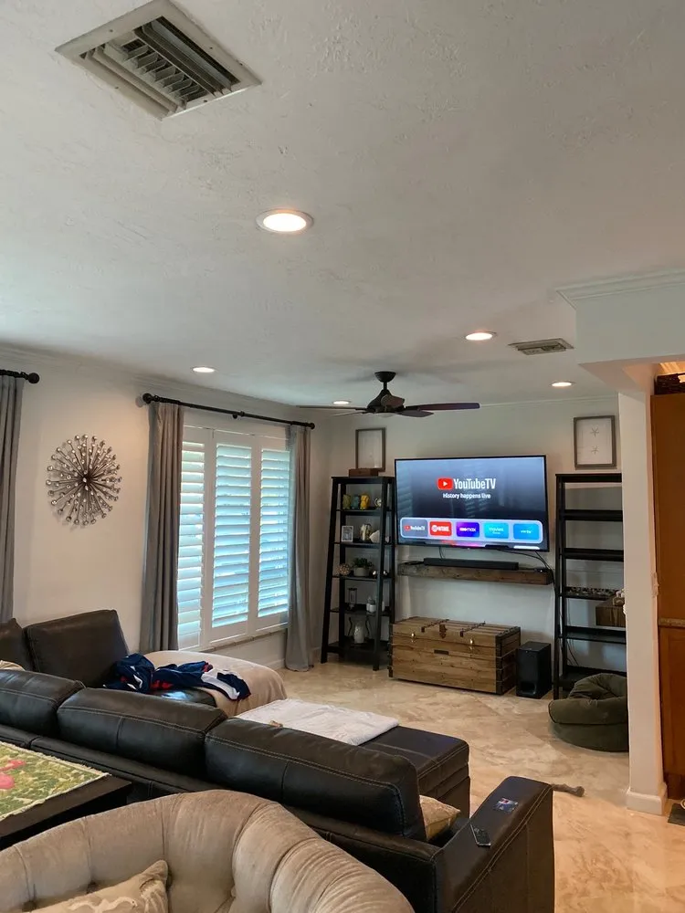 Slide of 4m & Y Services & Repair