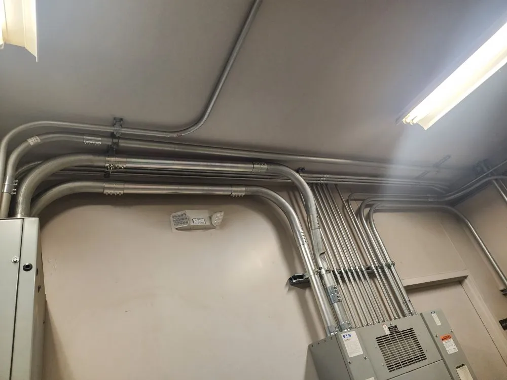 Slide of 4N Services and Power