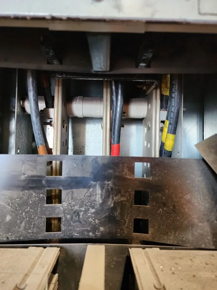 Slide of 4N Services and Power