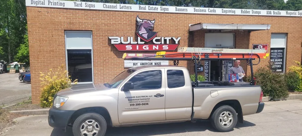 Slide of 4square Electrical