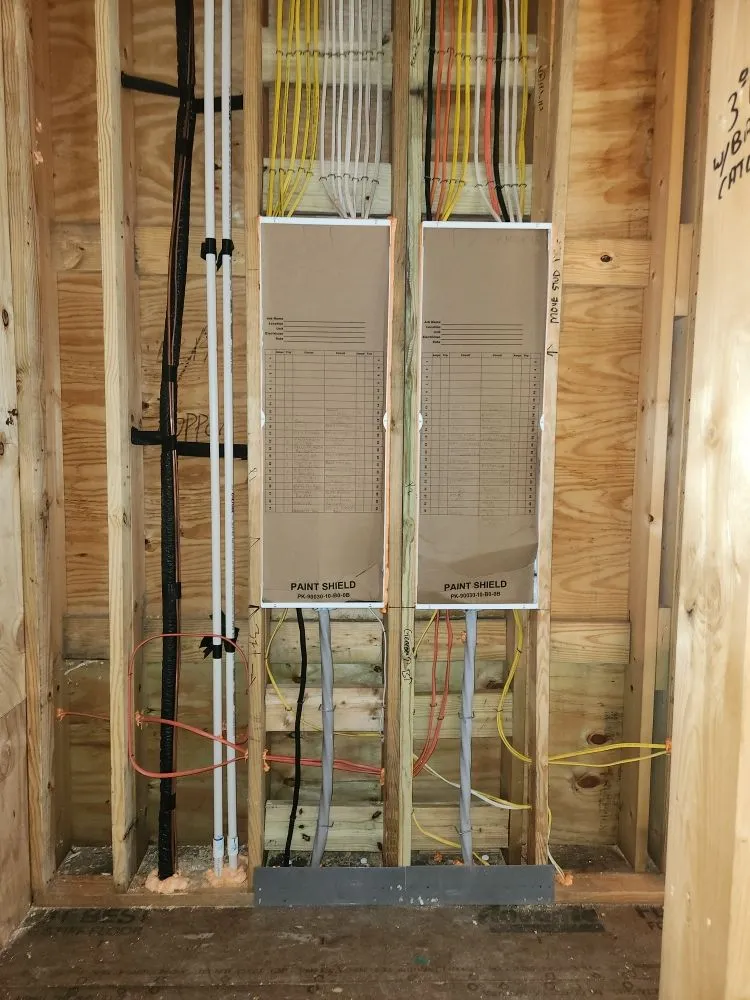 Slide of 4x4 Custom & Residential Electrician