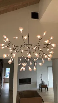 5 Crown Electric Logo