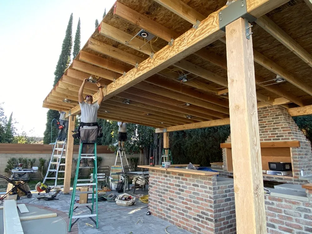 Slide of 5 Star Electric