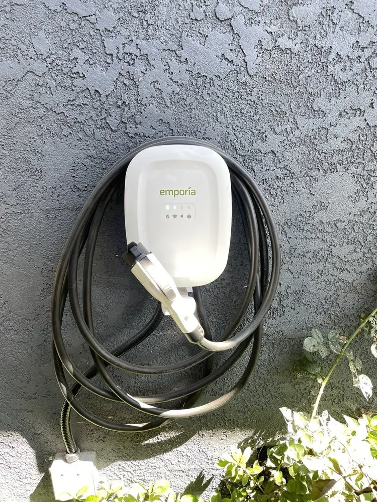 Slide of 5 Star Electric