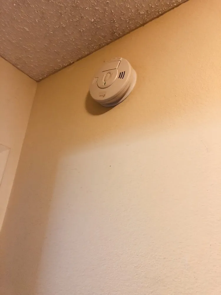 Slide of 5 Star Electric