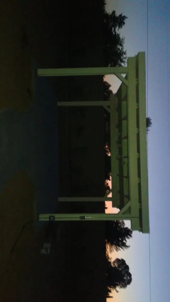 Affordable electrician providing outlet and switch repair in , 