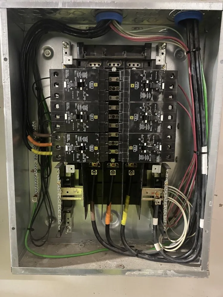 Slide of 5DF Electrical Services