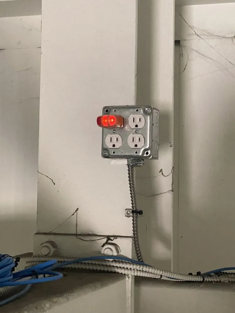 Slide of 5DF Electrical Services