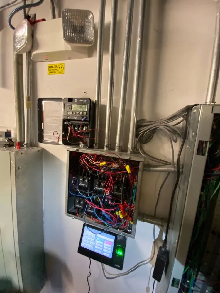 Slide of 5G Electric