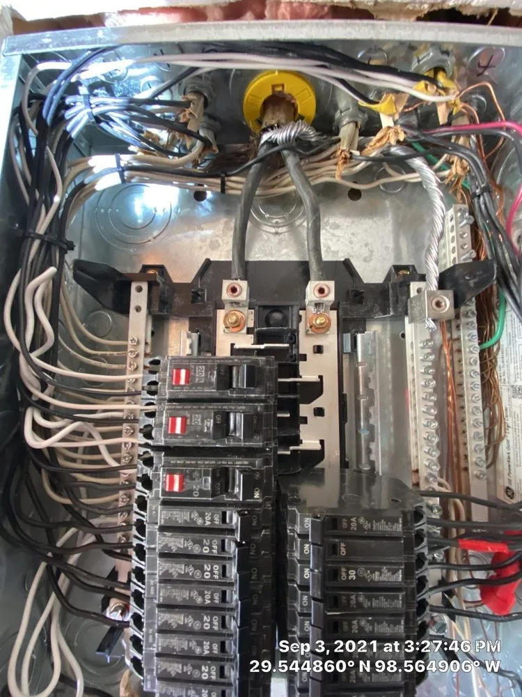 Emergency outlet and switch repair in , by 5G Electric