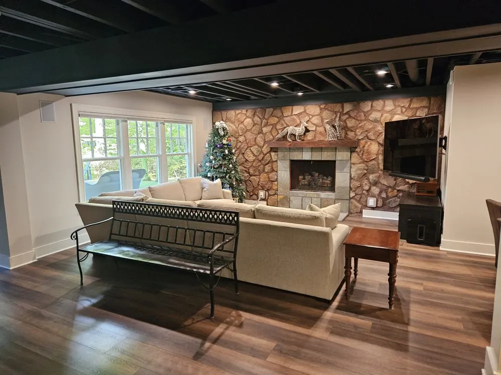 Slide of 614 Electrical Group