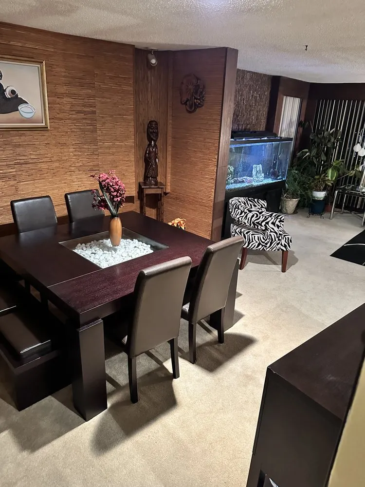 Slide of 7 Robins Contracting