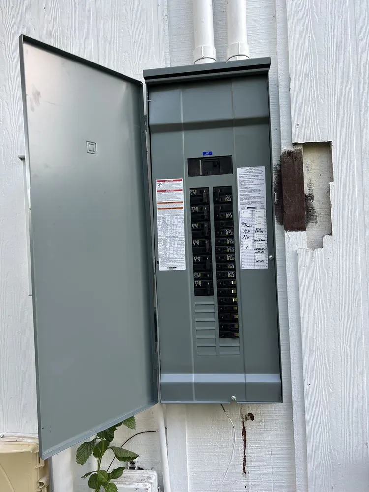 Slide of 7 Seven Electric