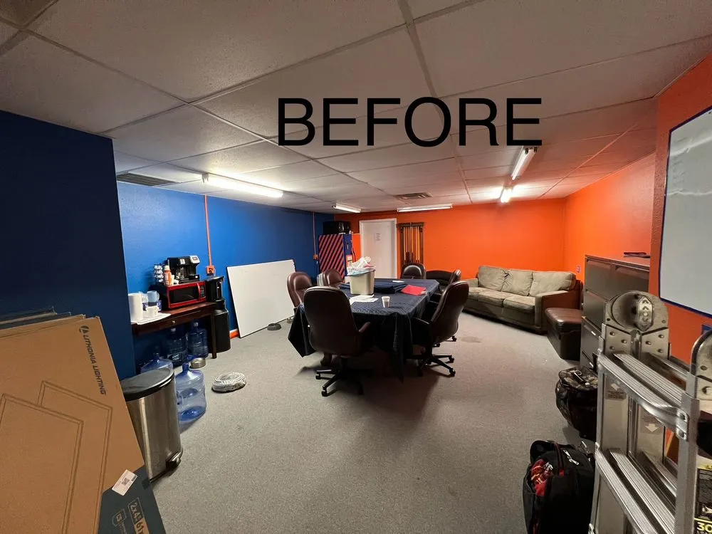 Slide of 7 Seven Electric