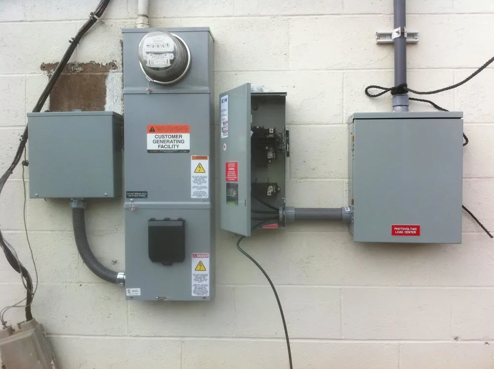 Slide of 7 Star Electric