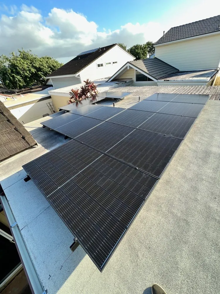 Slide of 7 Star Electric