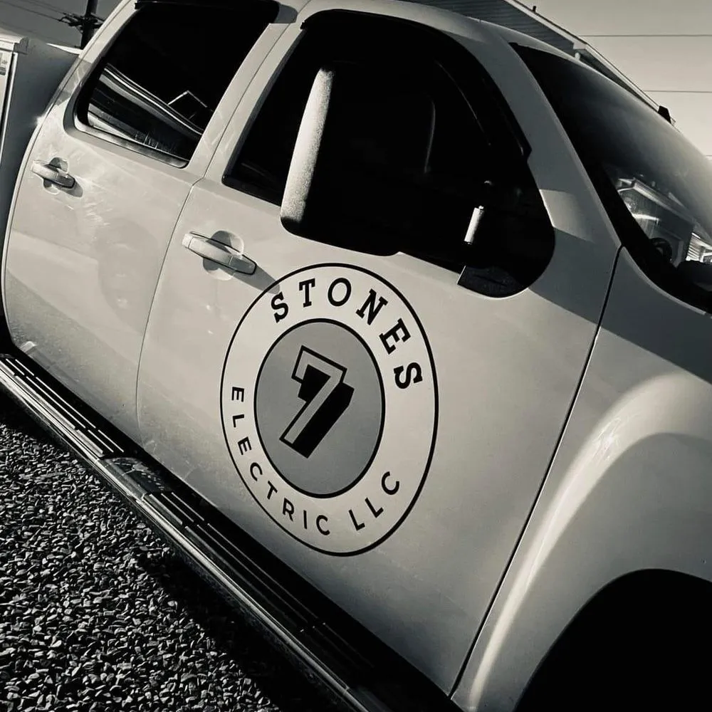 Slide of 7 Stones Electric