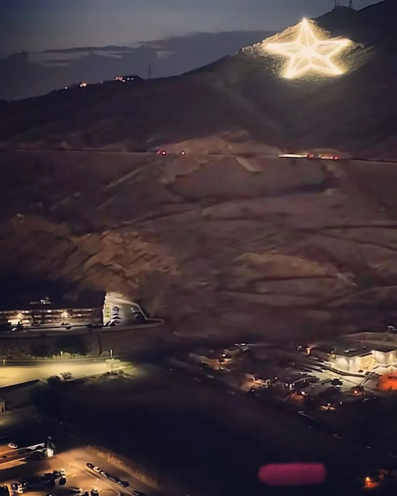 Slide of 828 Electric