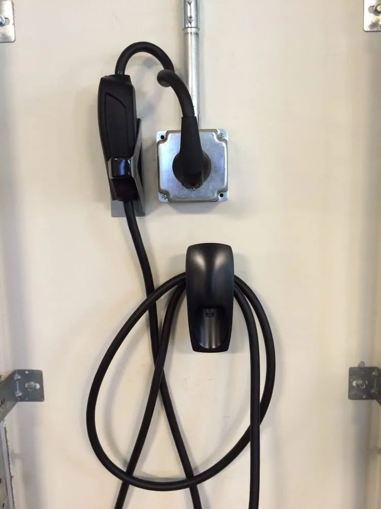 Slide of 847Electric