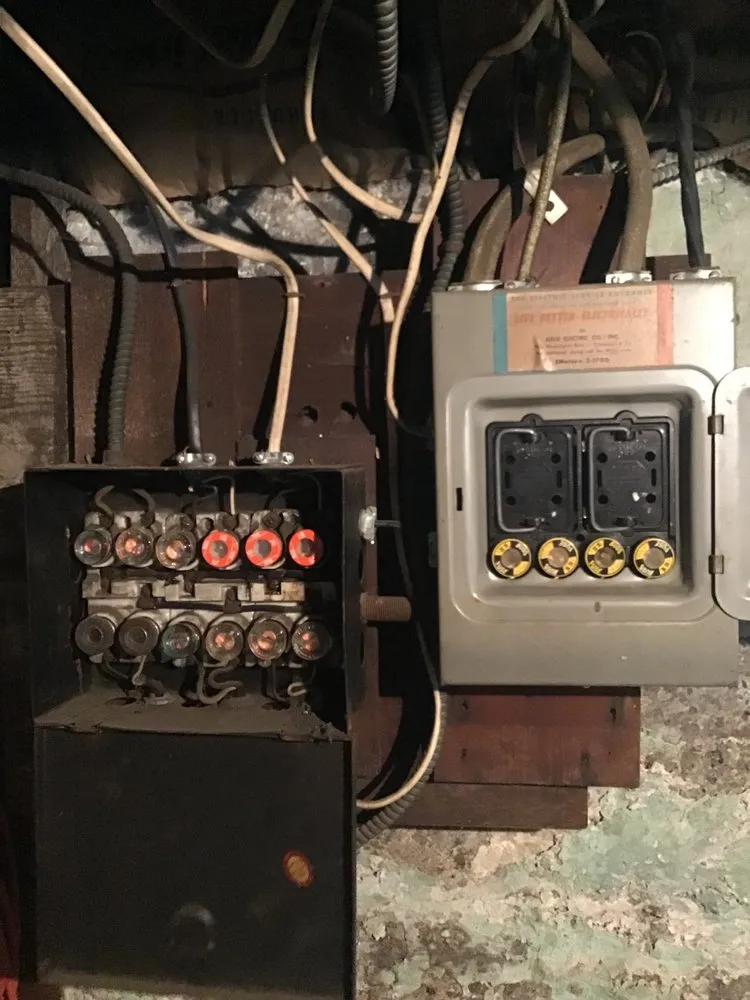 Trusted panel upgrade experts serving Finleyville, PA - 855 Electrician