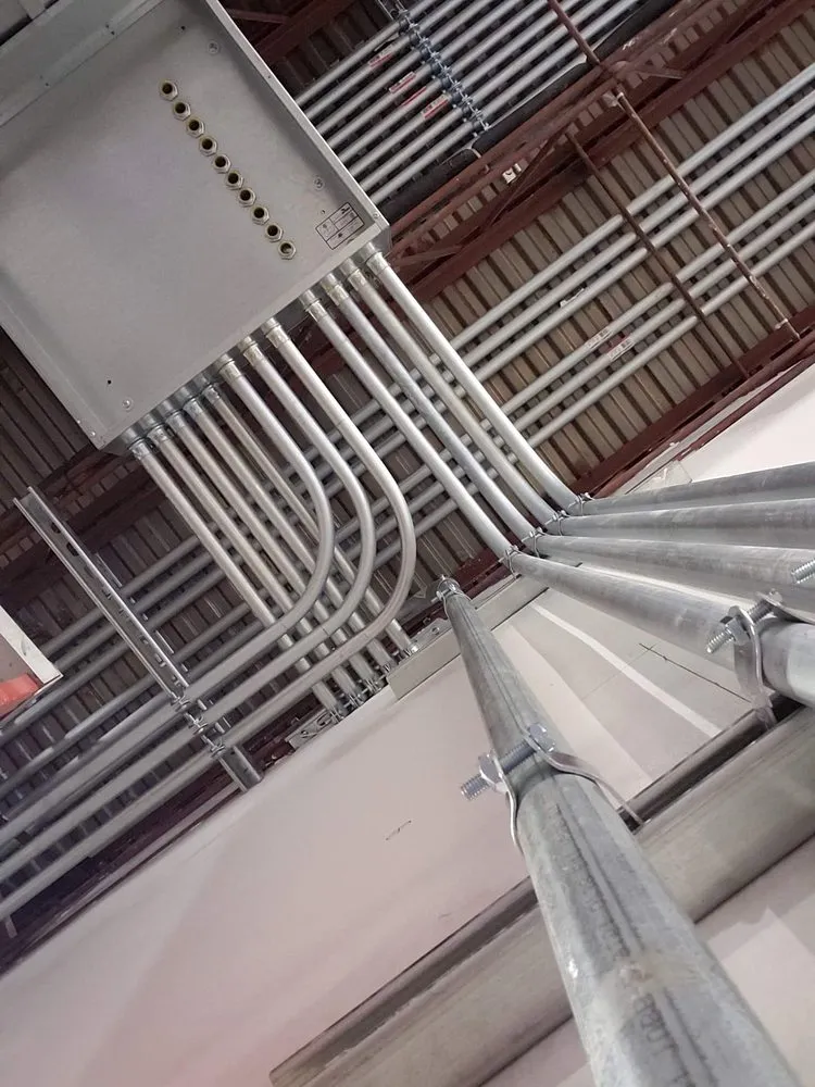 Slide of 8Thirty Electric Savannah