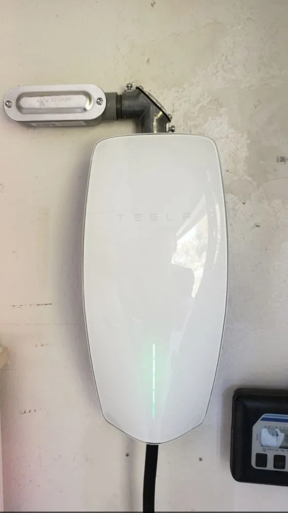 Slide of 91 Electric