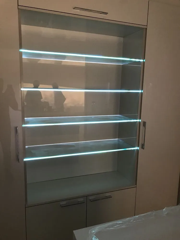 Slide of 911 Electric Inc.