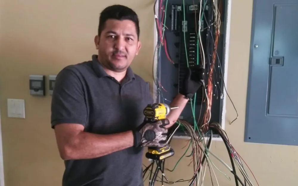 Certified electrician providing wiring installation in , 