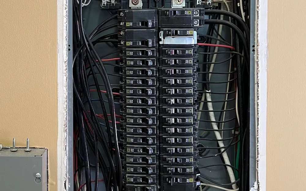 Slide of 911 Electrical Service