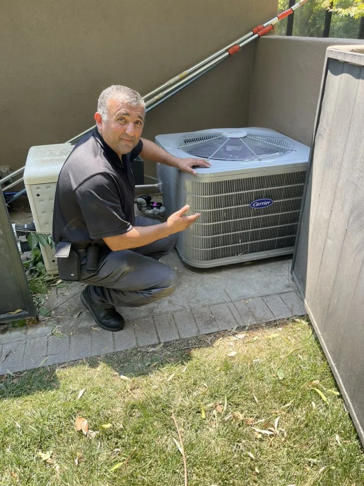 Slide of 911 Plumbing & Electric