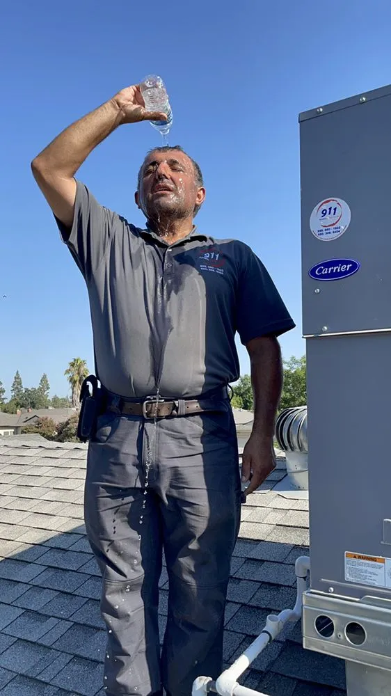 Slide of 911 Plumbing & Electric