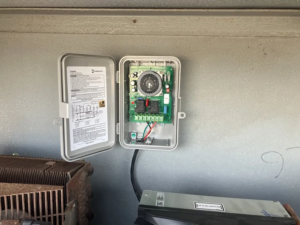 Expert outlet and switch repair service in Bradford, AL - A & A Refrigeration