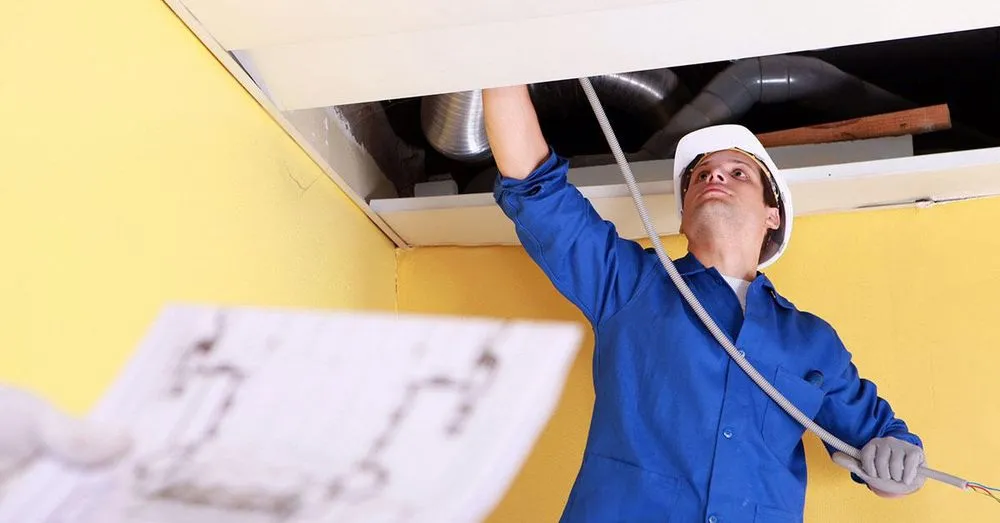 Professional electrical service for homes in emergency electrical service, by